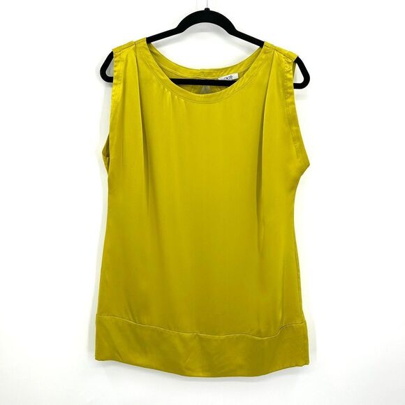 CACHE Vintage Y2K Yellow 100% Silk Pleated Key Hole Back Sleeveless Blouse Large - Picture 1 of 5